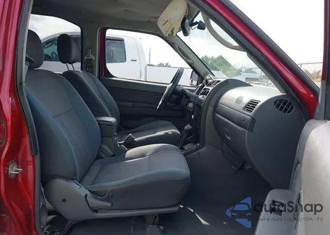 2002 Nissan Xterra Xe из США, поврежденный, VIN 5N1ED28T22C505409